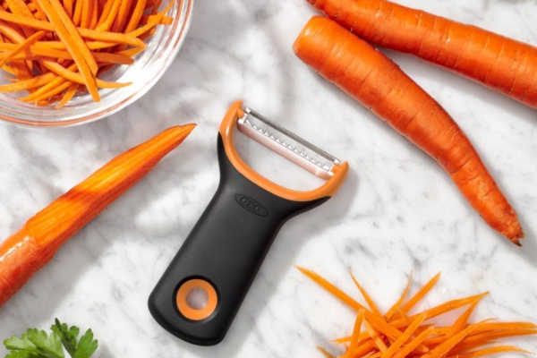 OXO - Obieraczka Y Julienne pomarańczowa Good Grips O-11259100